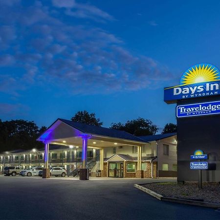 Travelodge By Wyndham Charles Town - Harpers Ferry Экстерьер фото